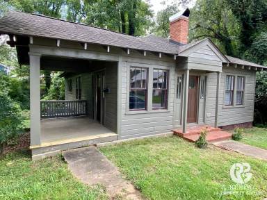 Main picture of 241 Carlisle St