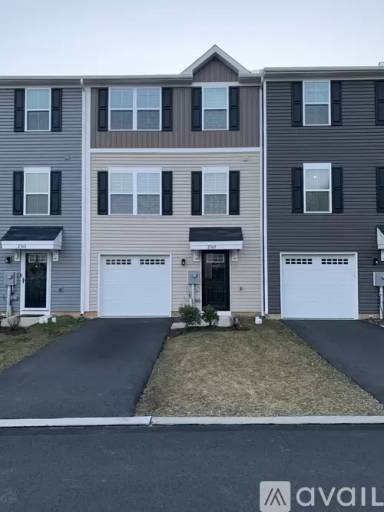 Main picture of 2360 Alex Rd