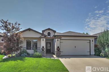 Main picture of 159 E San Pedro St