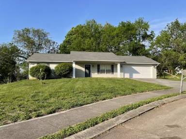 Main picture of 512 Lejeune Dr