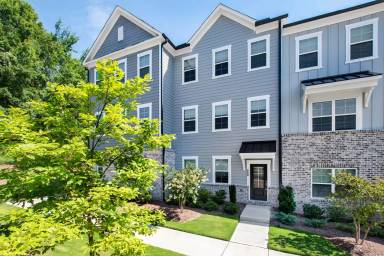 Main picture of 549 Bistre Dr