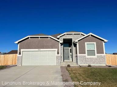 Main picture of 755 E Maybell Dr