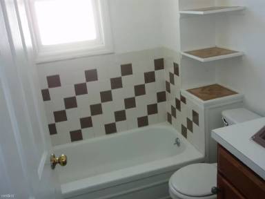 Main picture of 759 Veto St NW