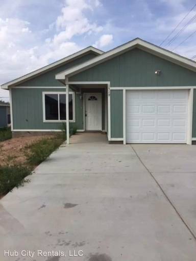 Main picture of 1519 E 8th St