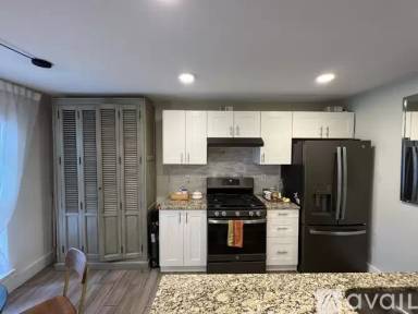 Main picture of 5820 Berkman Dr