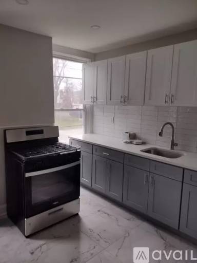 Main picture of 143 President St