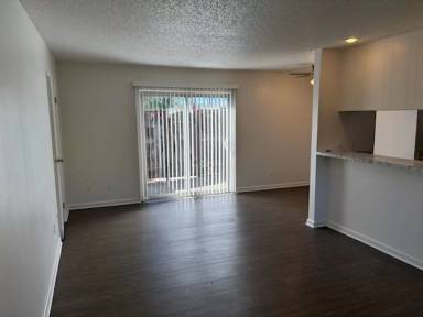 Main picture of 3100 Jersey Way