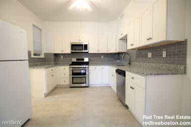 Main picture of 1516 Commonwealth Ave