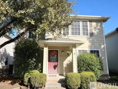 Main picture of 6932 Planters Row Dr