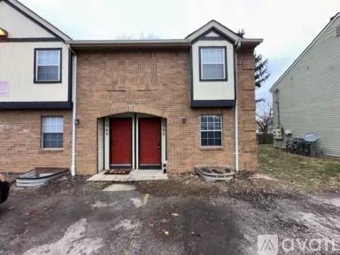 Main picture of 950 Hidden Acres Ct