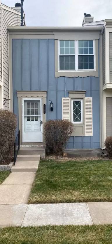 Main picture of 3419 Queen Anne Way