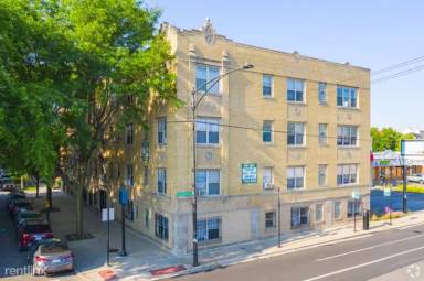 Main picture of 4756 N Maplewood Ave
