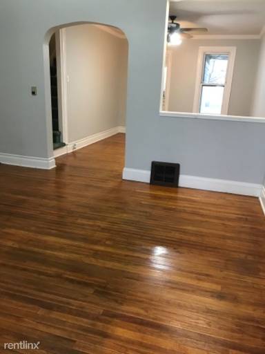 Main picture of 131 Porter Ave