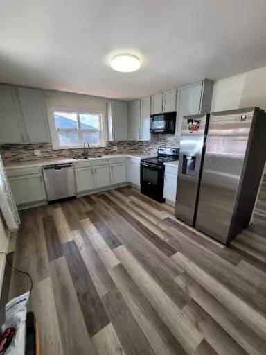 Main picture of 715 S Krameria St