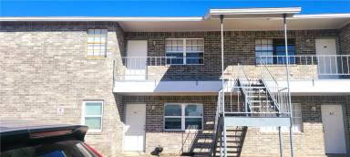 Main picture of 305 S San Patricio St