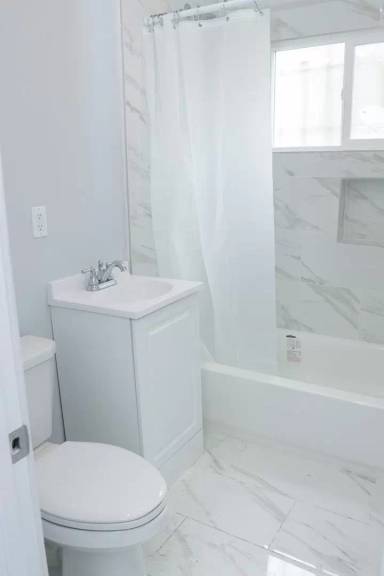 Main picture of 3843 Gibraltar Ave