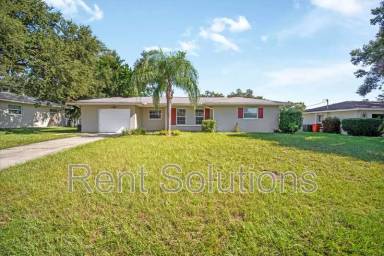 Main picture of 1612 Hardwood Dr