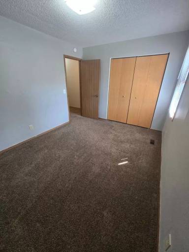 Main picture of 720 Monroe St