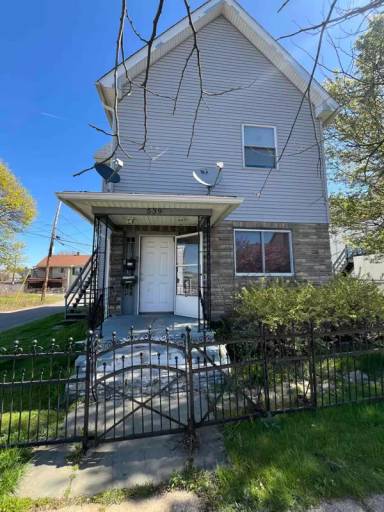 Main picture of 539 Willow St