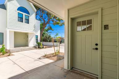 Main picture of 4641 N 8th Pl