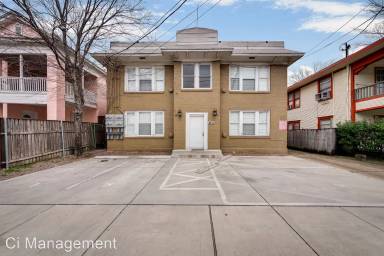 Main picture of 4810 Live Oak St