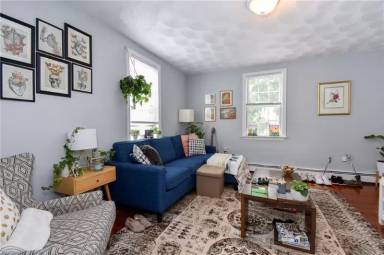 Main picture of 6 Trenton St