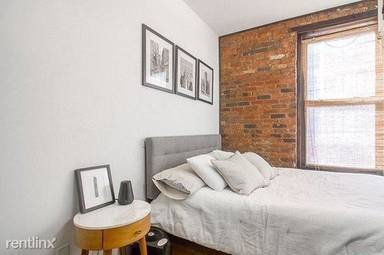 Main picture of 346 East 13th St