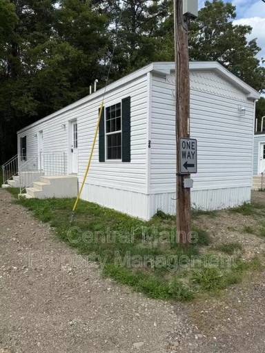 Main picture of 26 Austin Dr
