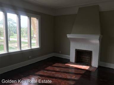 Main picture of 2732 Pasadena St