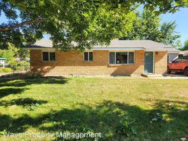 Main picture of 6812 W Poplar St