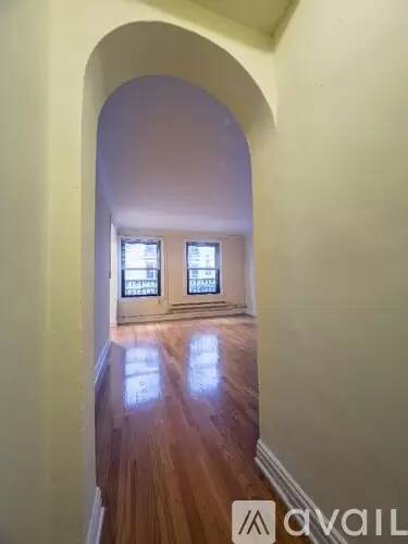 Main picture of Roscoe Apartments