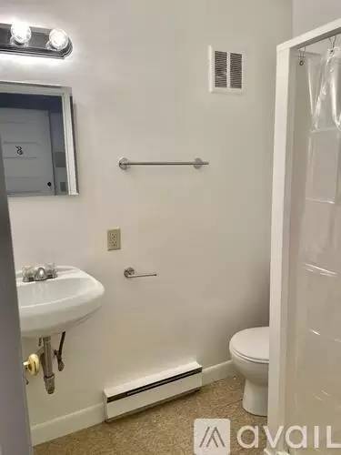 Main picture of 854 Beacon St