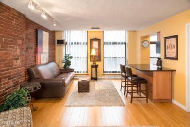 Main picture of 386 Commercial St