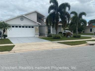 Main picture of 2675 Horseshoe Bay Dr