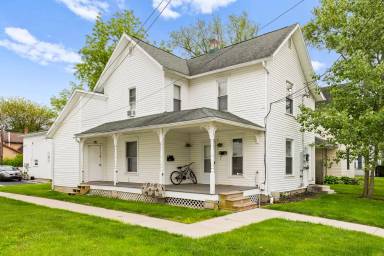Main picture of 401 405 Grove 219 225 Ordway
