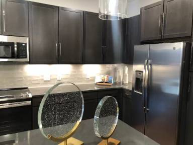 Main picture of 3200 W 38 Ave