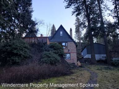 Main picture of 1922 E 18th Ave