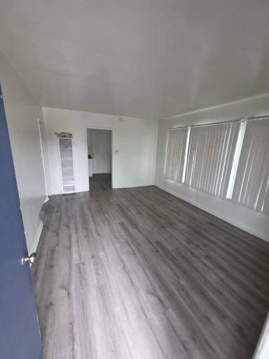 Main picture of 2769 E 57th St