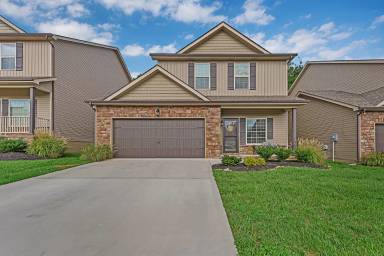 Main picture of 1600 Silver Spur Ln