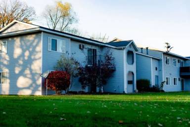 Main picture of 465 Donna St