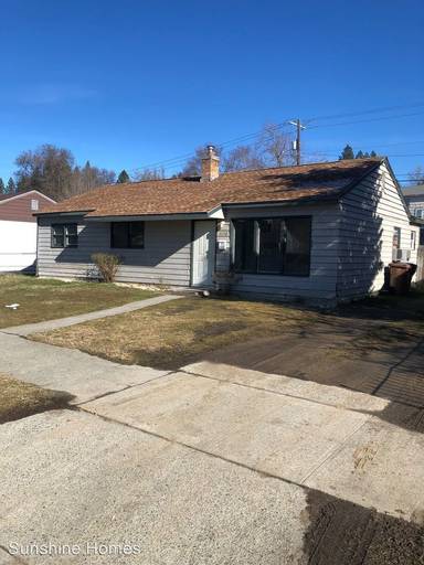 Main picture of 6102 N Forest Blvd