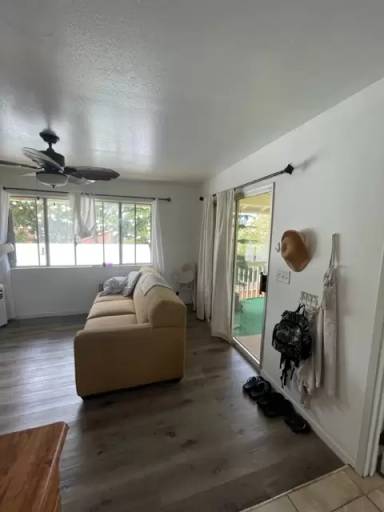 Main picture of 42 E Welakahao Rd