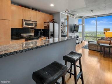 Main picture of Metropolis Condos