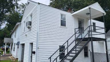Main picture of 1904 N McMillan Ave