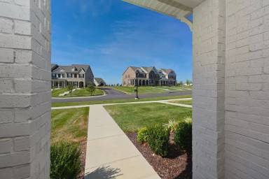 Main picture of 921 Nance Ln