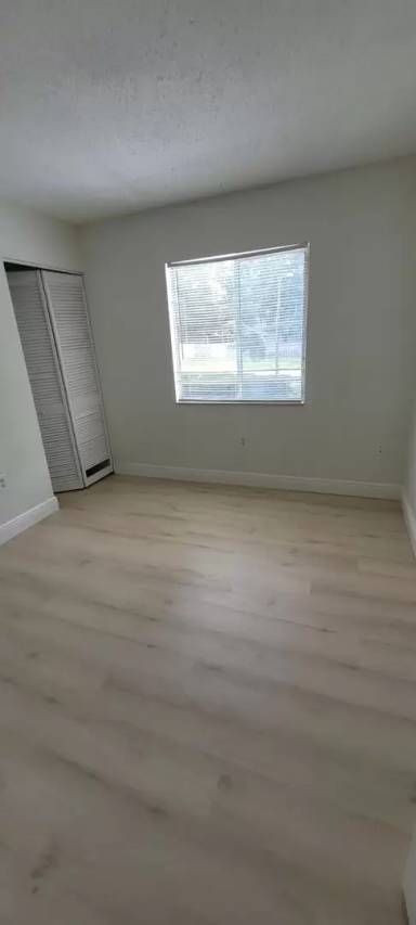 Main picture of 588 Heatherton Vlg