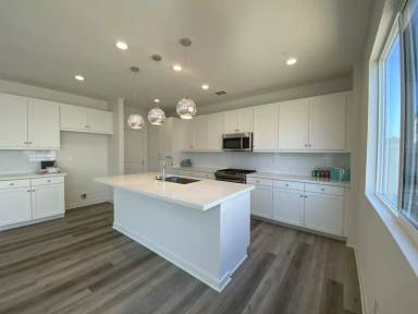 Main picture of 27778 Heritage Ln