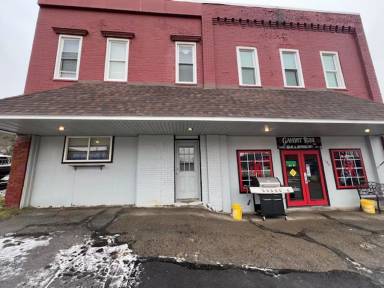 Main picture of 184 Main St