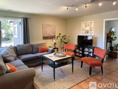 Main picture of 50 Maple Ave