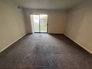 Main picture of 360 S Rosenberger Ave